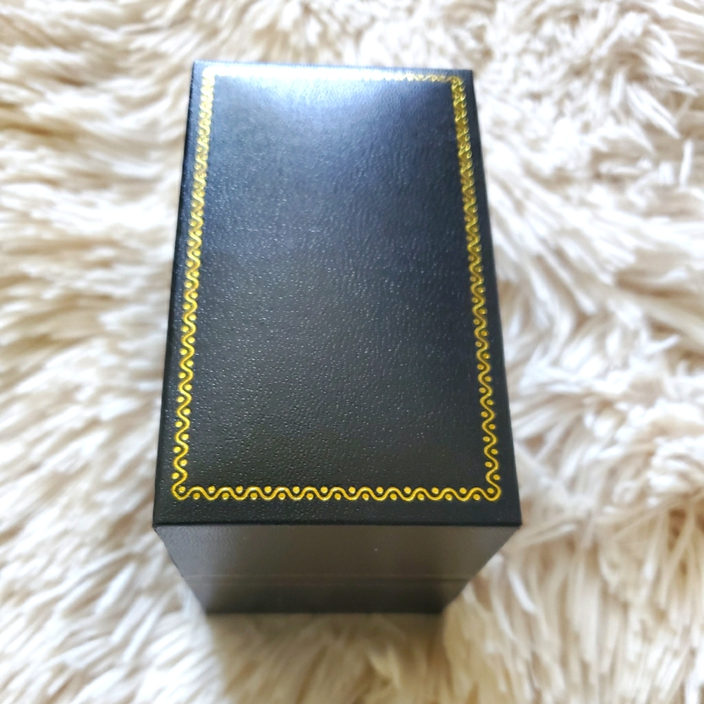 Crystal Watch - image 5